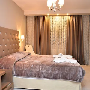 Hotel Konaki, Arnea